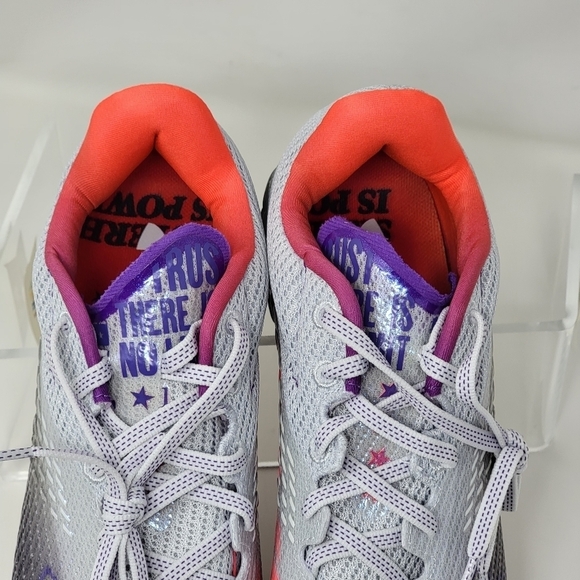 Under Armour Blur Smoke MC Football Cleats 3025123-100 Size 9.5 Womens New - Picture 8 of 10